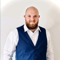 Dominik Hank