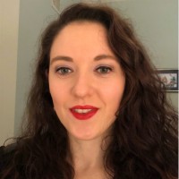 Deanna Kluger