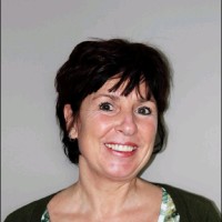 Yvonne Van Kuik