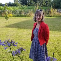 Stéphanie CARADEC-BOCHER