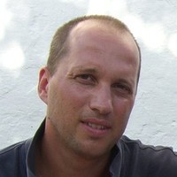 Chris Larsen