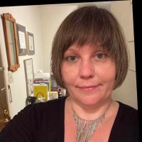 Stephanie L Brown