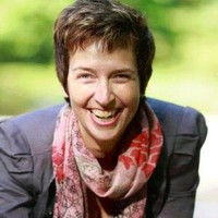 Suzanne Van Langen