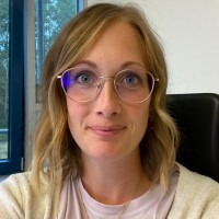 Nina Bauer