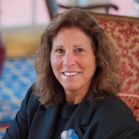 Lisa Downs