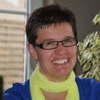 Evelyne Derveaux