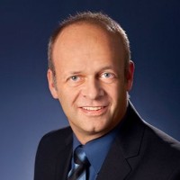 Ingo Bauer