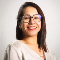 Paola Burbano Szymezak