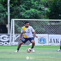 Yohanes Paulus Zany Namang