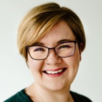 Claire Minelga