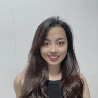 Alina Hu