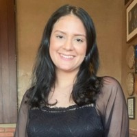 Rebeca De Almeida