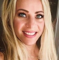 Stephanie Thomopoulos