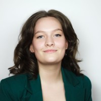 Esmee Van Den Hoven