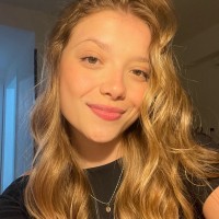 Flávia De Souza Anjinho