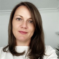 Evelina Varza