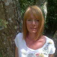 Suzanne Houlden