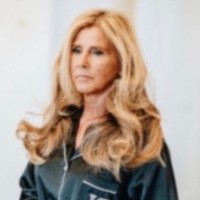 Jayne Collins