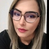 Núbia Maria