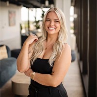 Megan Earl