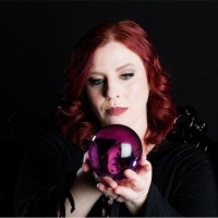 Kassi Gregory - Intuitive Artist