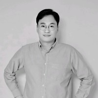Seungwoo Kim