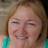 Lorraine Mclaren