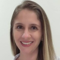 Fabiana Karine Lopes