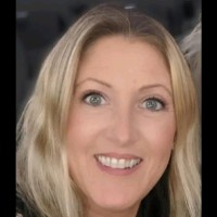Rayna Dennis