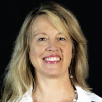 Bobbilyn Latimer, Realtor