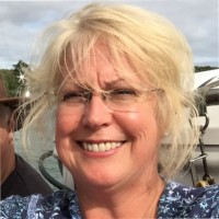 Julie Barlow