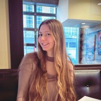 Elyse W