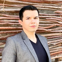 Amadeus Flores