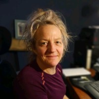 Dr Amanda Seago