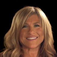 Sandra Davies