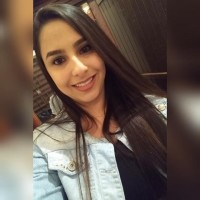 Larissa Trevizam