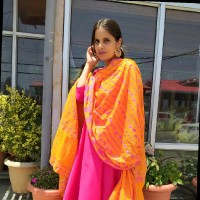 Rozy Chauhan