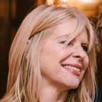 Christine Stelling