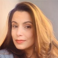 Elizabeth Pons