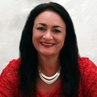 Terri Shelow