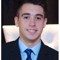 Tomas Alvear