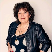Elly Ter Laare