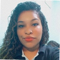 Larissa silva brito
