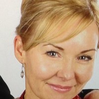 Lynn Warren