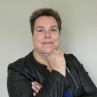 Fiona Bakker