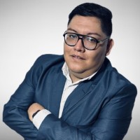 Julio C. Chávez M.