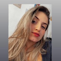 Beatriz Carvalho