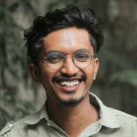 Charan Aivarnad