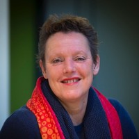 Annemiek Holla
