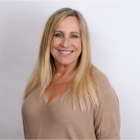 Nicole Dorn